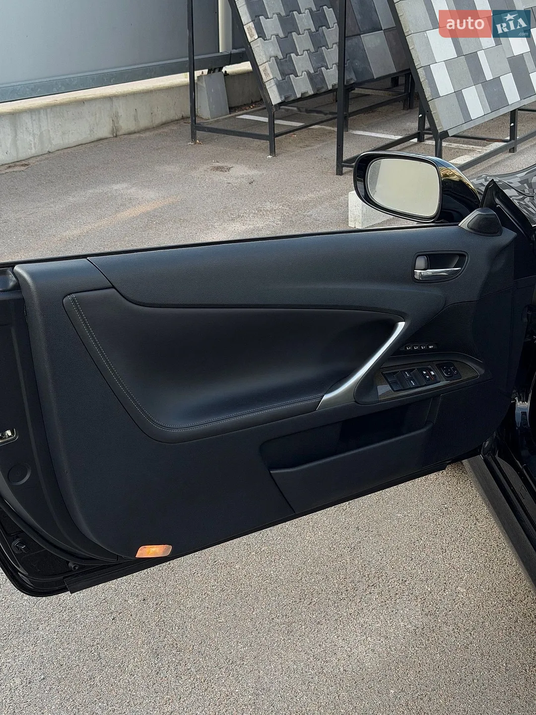 2011 Lexus IS - мініатюра 37