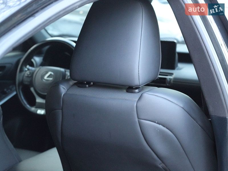 Седан Lexus IS 2021 в Одессе фото 24 Седан Lexus IS 2021 в Одессе