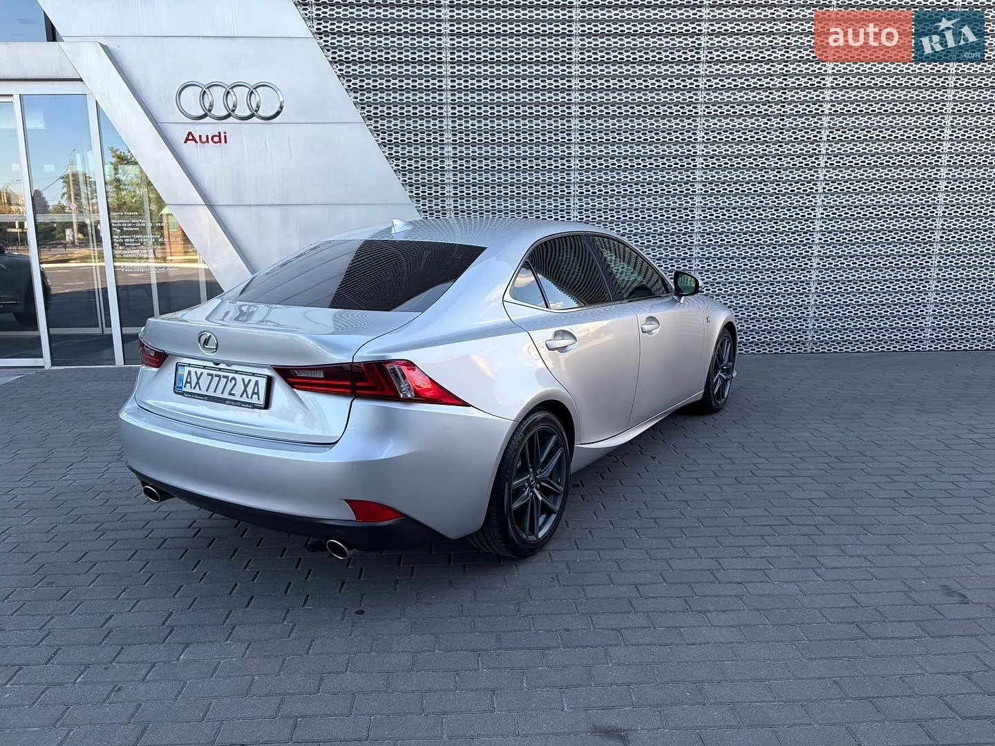2014 Lexus IS - мініатюра 7