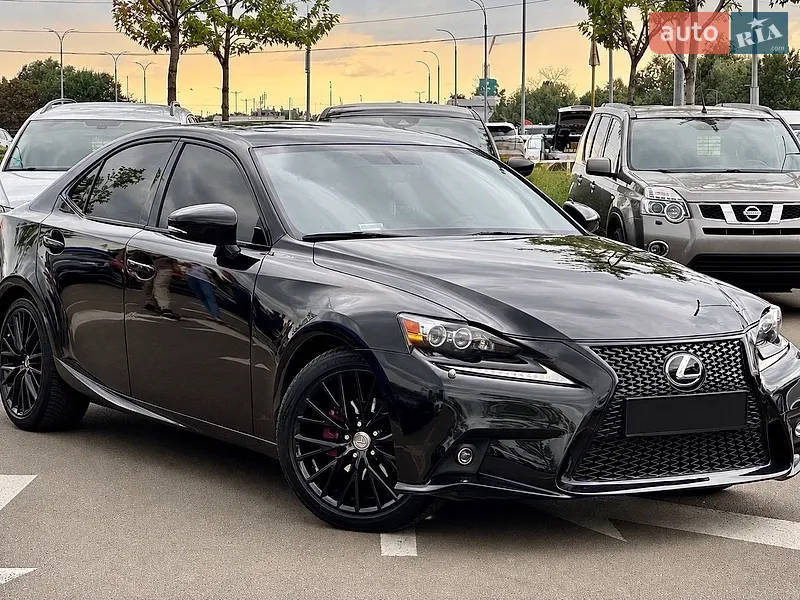 Lexus IS 2014