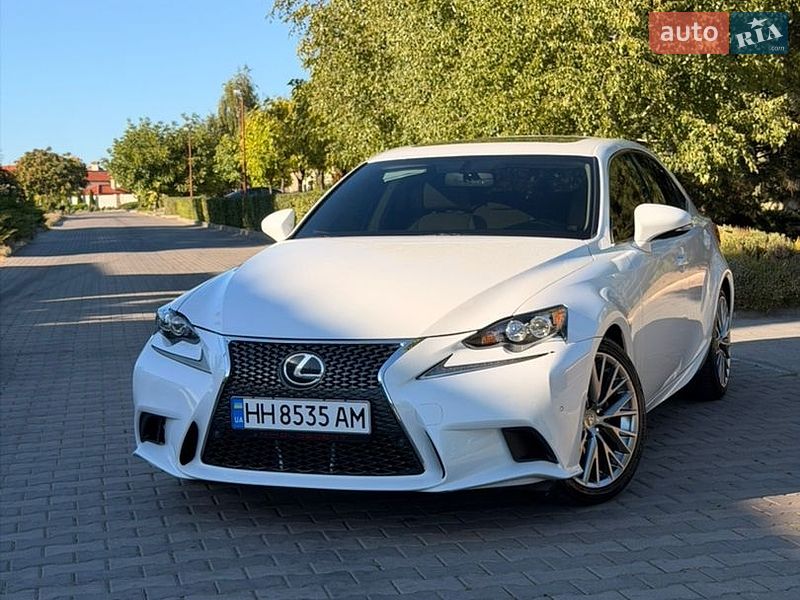 Седан Lexus IS 2015 в Одессе