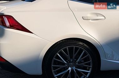 Седан Lexus IS 2015 в Одессе