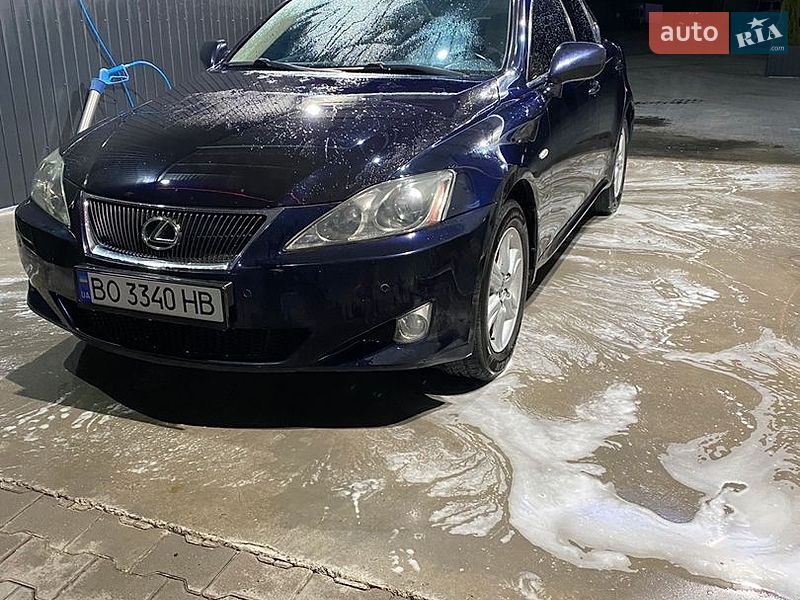 Седан Lexus IS 2007 в Тернополі