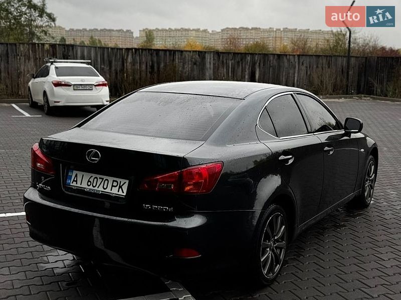 Седан Lexus IS 2006 в Києві