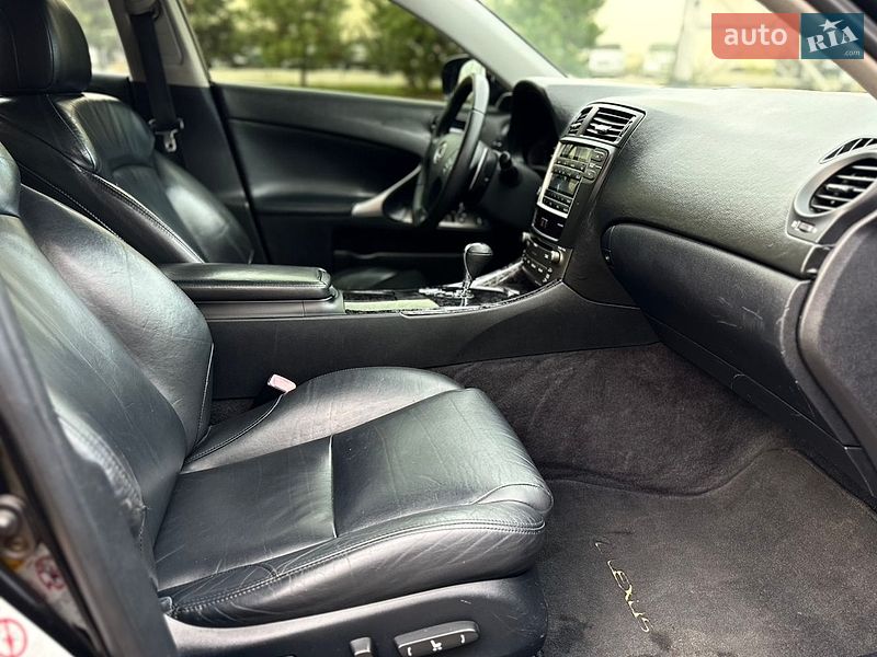 Седан Lexus IS 2006 в Одесі