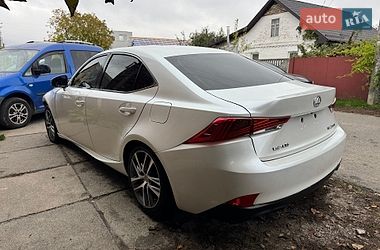 Седан Lexus IS 2017 в Києві