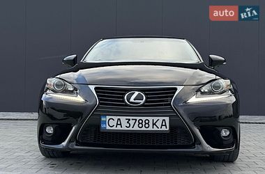 Седан Lexus IS 2014 в Тернополі