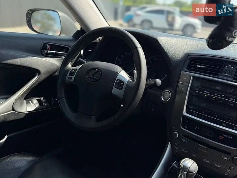 Седан Lexus IS 2011 в Кривому Розі фото 5 Седан Lexus IS 2011 в Кривому Розі