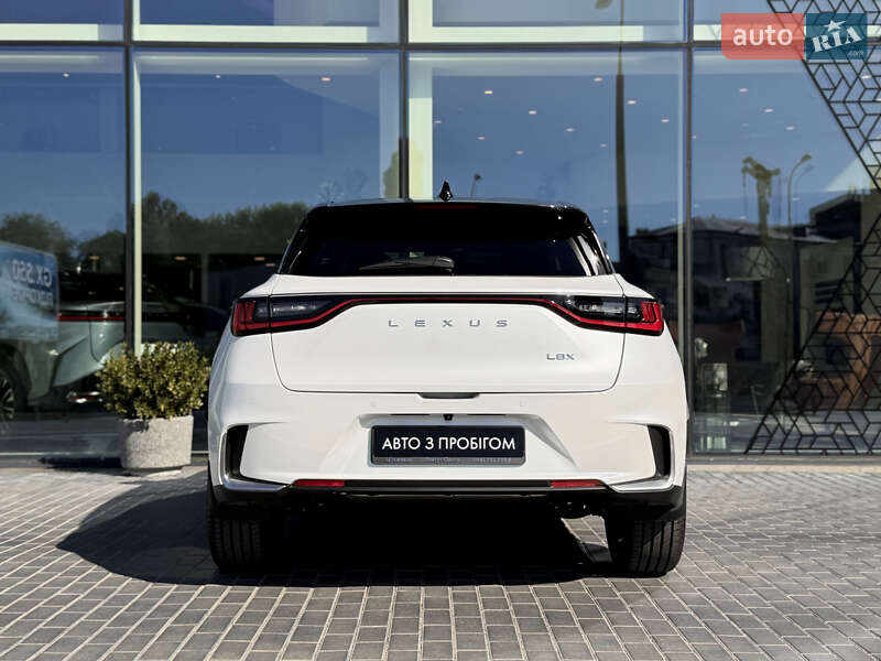 Внедорожник / Кроссовер Lexus LBX 2023 в Одессе