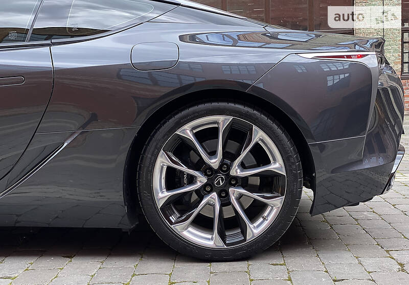 Купе Lexus LC 2017 в Киеве