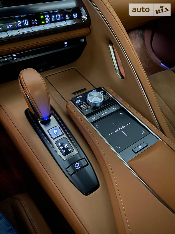 Купе Lexus LC 2017 в Киеве