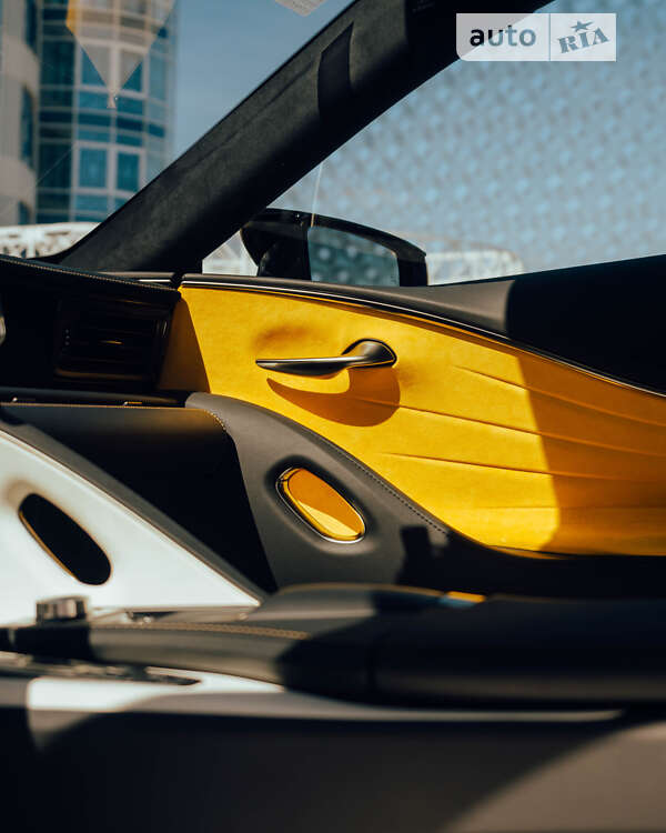 Купе Lexus LC 2019 в Одесі