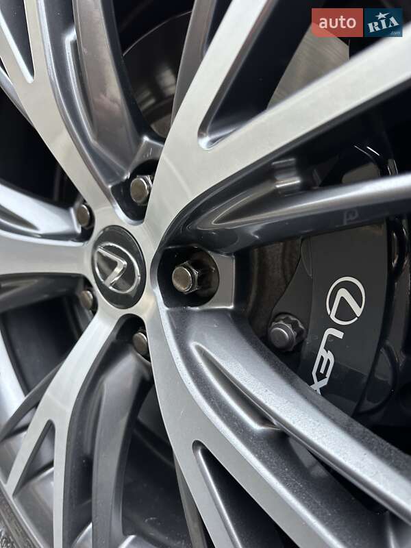 Купе Lexus LC 2018 в Киеве фото 17 Купе Lexus LC 2018 в Киеве