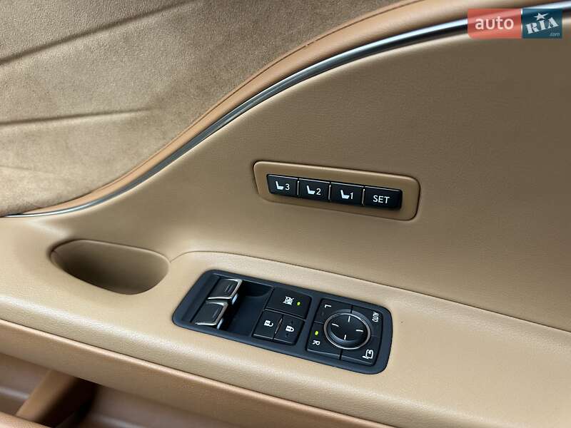 Купе Lexus LC 2018 в Киеве фото 50 Купе Lexus LC 2018 в Киеве