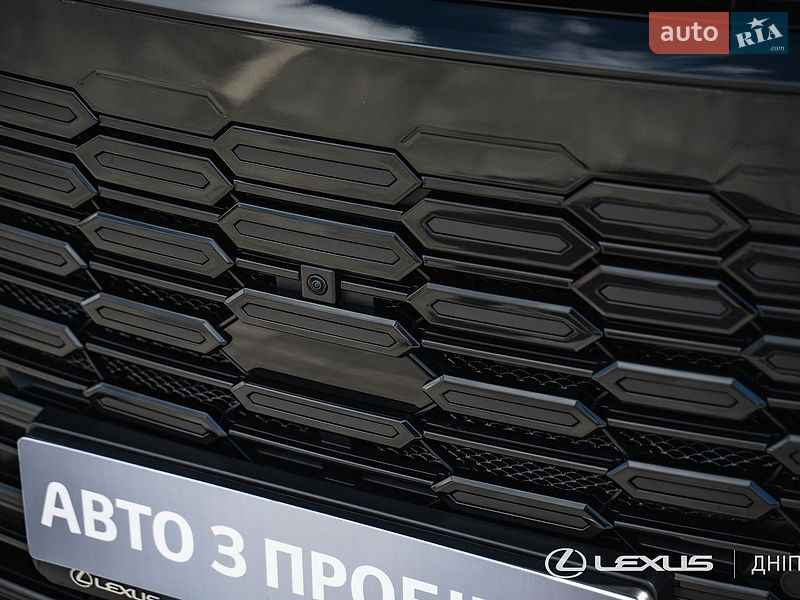Мінівен Lexus LM 2025 в Дніпрі фото 57 Мінівен Lexus LM 2025 в Дніпрі