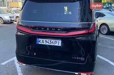 Минивэн Lexus LM 2025 в Киеве
