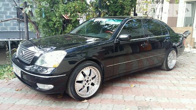 Седан Lexus LS 2001 в Киеве