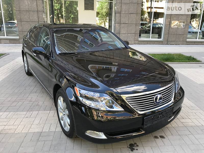 Седан Lexus LS 2008 в Киеве фото 20 Седан Lexus LS 2008 в Киеве