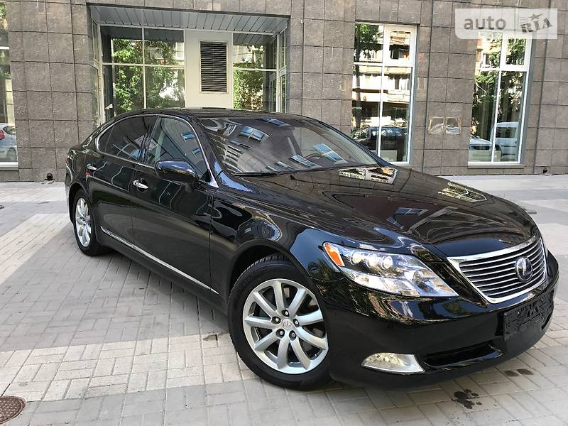Седан Lexus LS 2008 в Киеве фото 26 Седан Lexus LS 2008 в Киеве