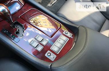 Седан Lexus LS 2008 в 