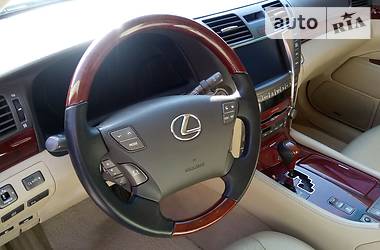 Седан Lexus LS 2007 в Бериславі