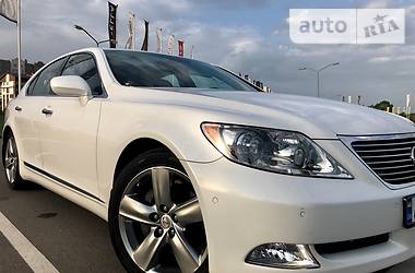 Седан Lexus LS 2009 в Киеве