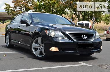 Седан Lexus LS 2008 в Киеве