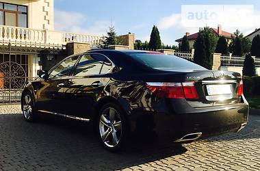 Седан Lexus LS 2008 в Одессе