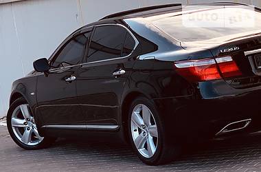 Седан Lexus LS 2008 в Одессе