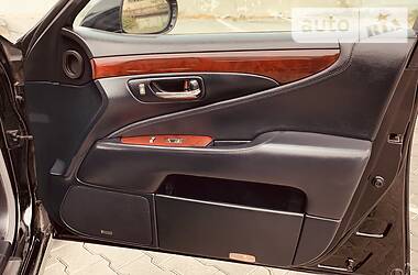 Седан Lexus LS 2008 в 
