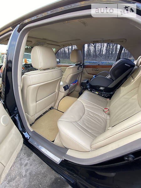 Седан Lexus LS 2004 в Одесі