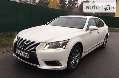 Седан Lexus LS 2013 в Києві