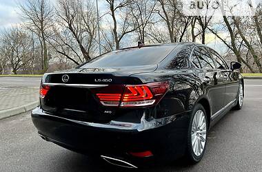 Седан Lexus LS 2014 в Киеве