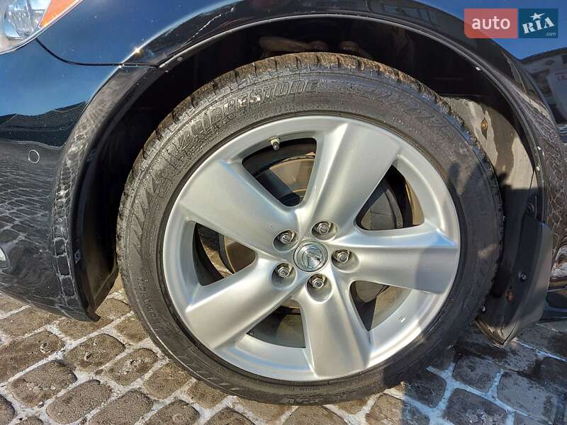 Седан Lexus LS 2008 в Ивано-Франковске