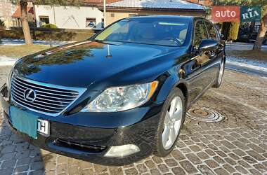 Седан Lexus LS 2008 в Ивано-Франковске