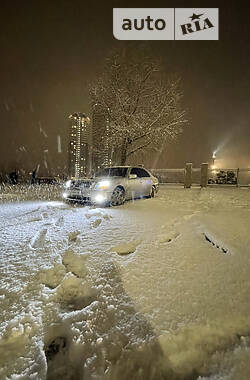 Седан Lexus LS 2001 в 