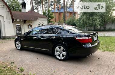 Седан Lexus LS 2007 в 