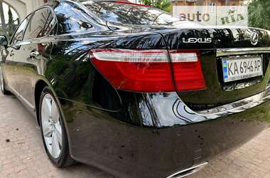 Седан Lexus LS 2007 в 