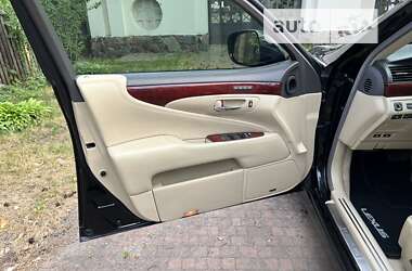 Седан Lexus LS 2007 в 
