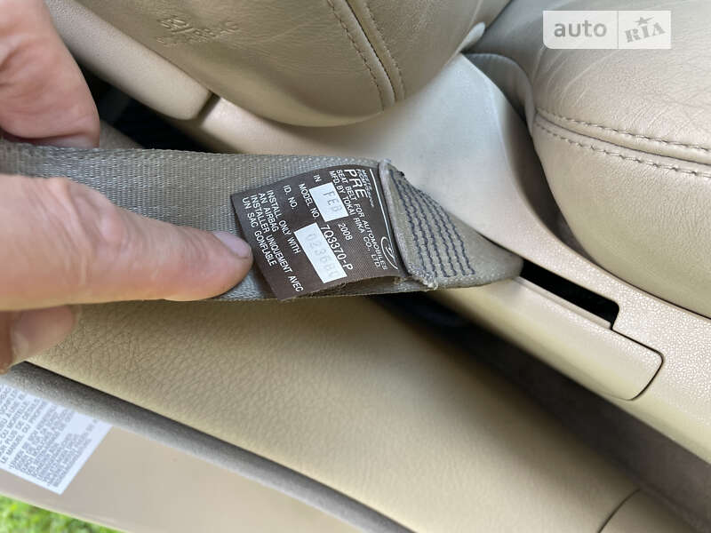 Седан Lexus LS 2008 в Чернігові