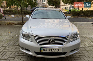 Седан Lexus LS 2010 в Киеве