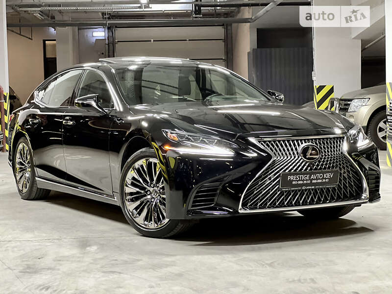 Седан Lexus LS 2019 в 