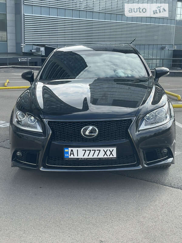 Седан Lexus LS 2017 в Киеве