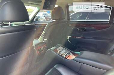 Седан Lexus LS 2007 в 