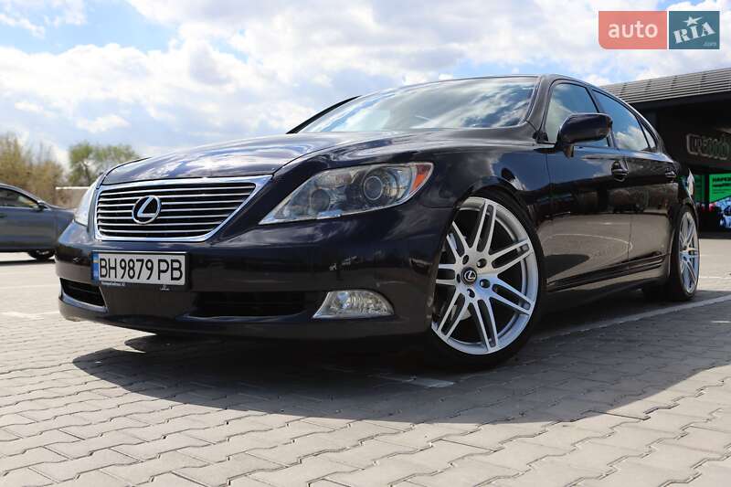 Lexus LS 2006