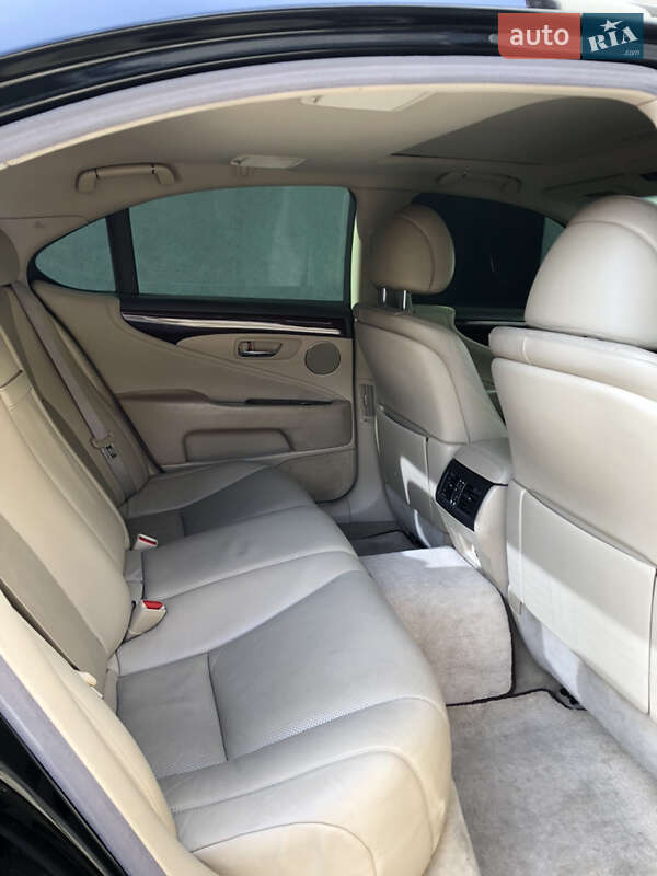 Седан Lexus LS 2007 в Києві фото 5 Седан Lexus LS 2007 в Києві