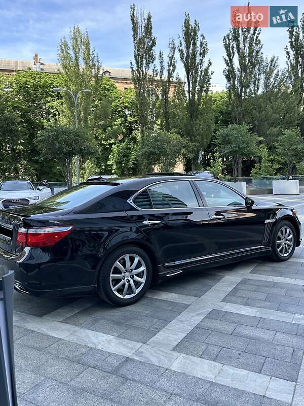 Седан Lexus LS 2008 в Киеве