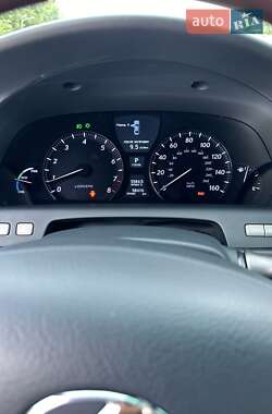 Седан Lexus LS 2008 в Киеве