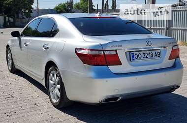 Седан Lexus LS 2007 в Одессе