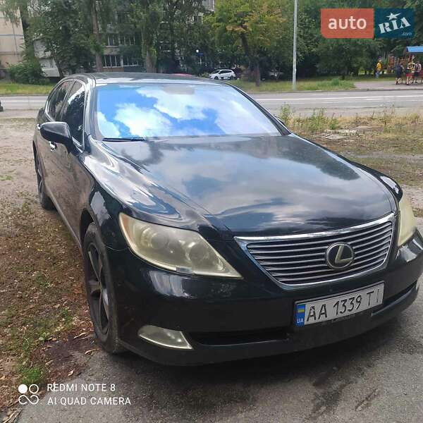 Седан Lexus LS 2007 в Києві